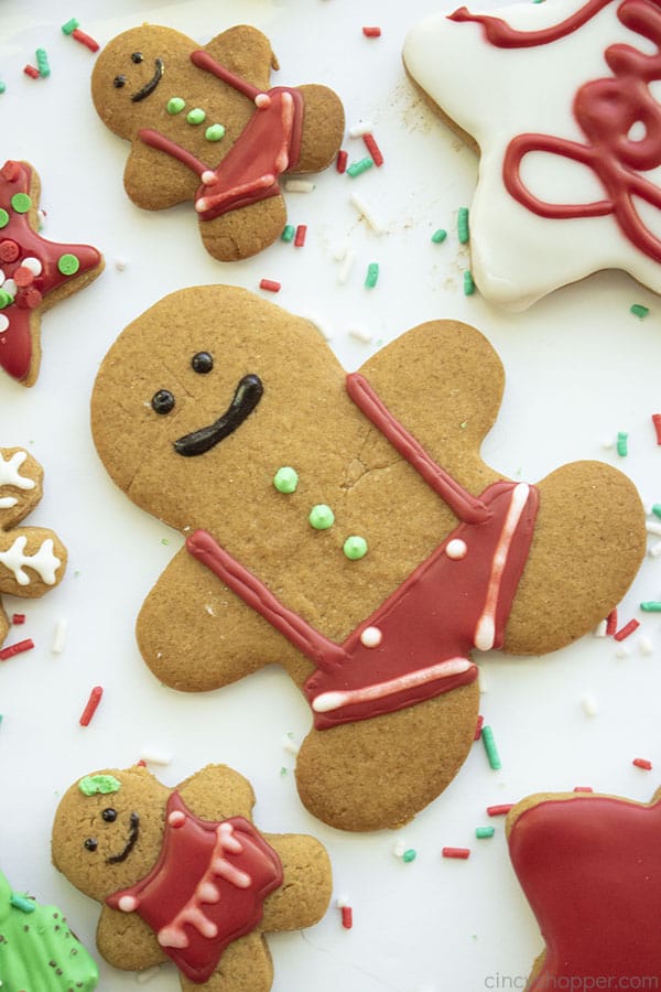 Easy Gingerbread Cookies