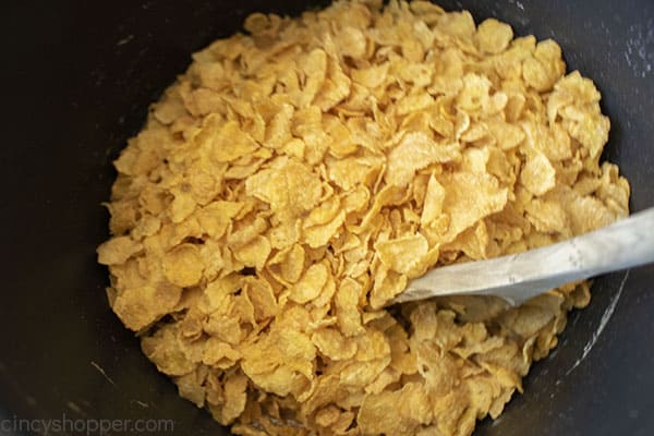 Peanut Butter Cornflake Cookies - CincyShopper