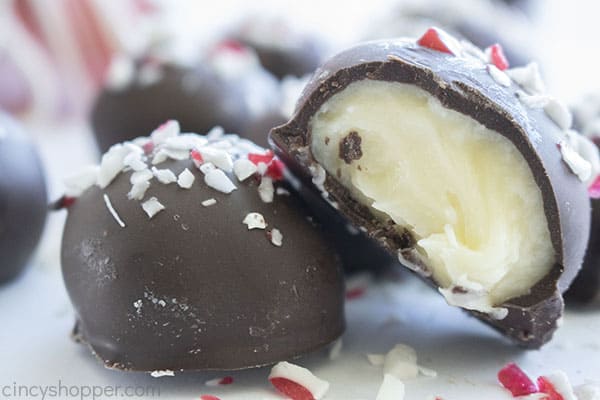 White Chocolate Truffle with peppermint 