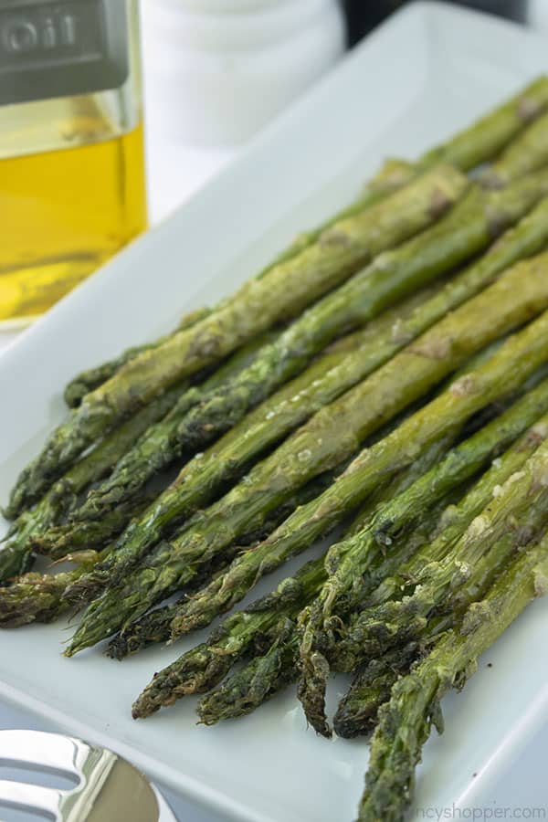 Air Fryer roasted asparagus on a platter