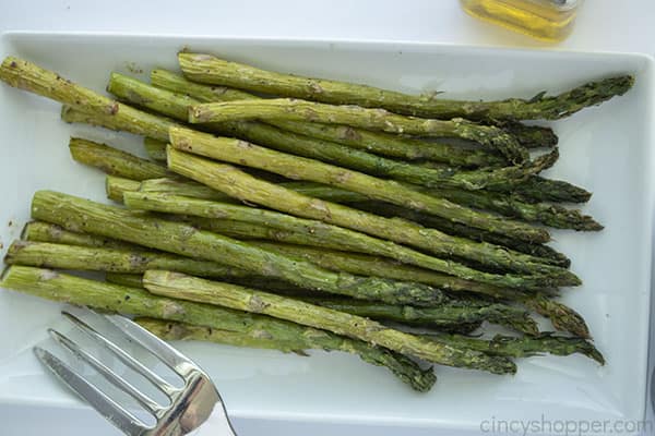 Air fryer roasted asparagus on a platter