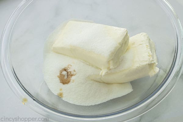 Cream Cheese, vanilla and sugar in a bowl