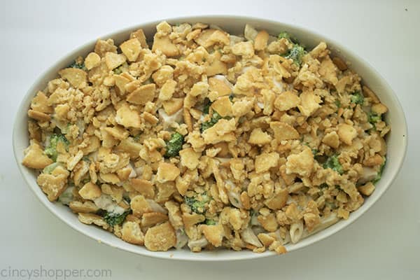 Cracker topping added to Chicken and Broccoli Bake