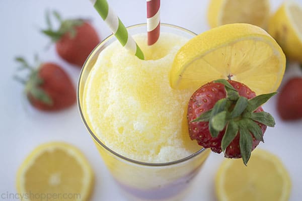 Strawberry lemonade slush in a glass