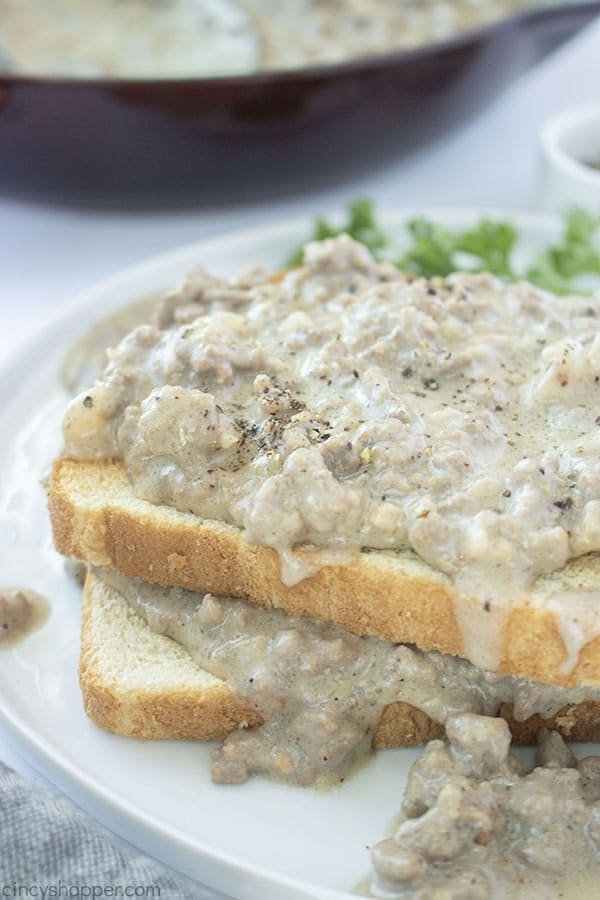 Hamburger Gravy on Toast