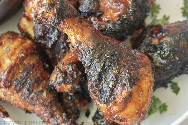 Crispy and juicy BBQ chicken legs from grill