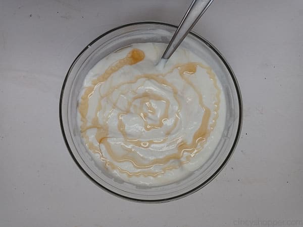 Honey added to yogurt