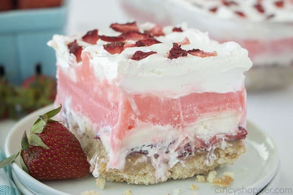 Strawberry Cheesecake pudding dessert