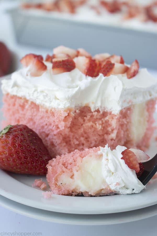 Strawberries n Cream poke cake