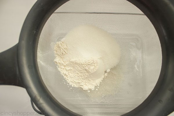 Sifting flour and sugar