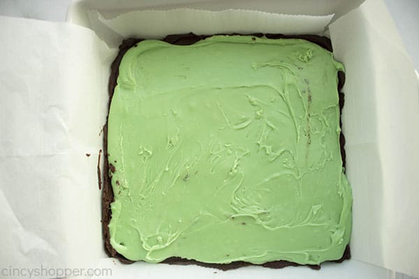 Green fudge layer added to chocolate layer