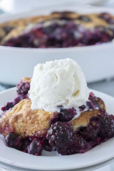 Berry Cobbler - CincyShopper