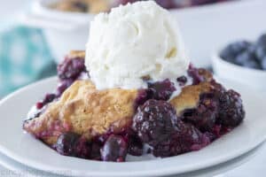 Berry Cobbler - Cincyshopper