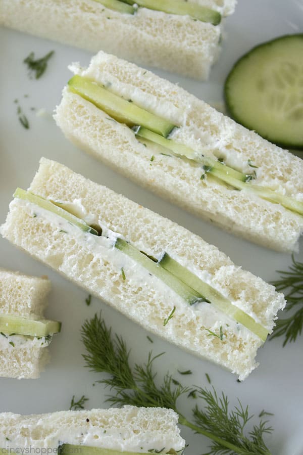Cucumber sandwich with dill