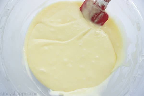 Mixed cream cheese mixture