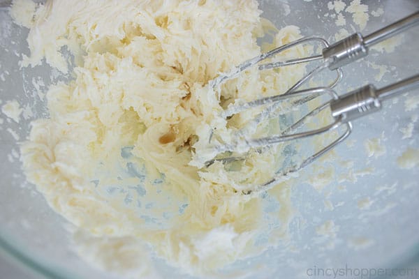 Milk added to frosting mixture