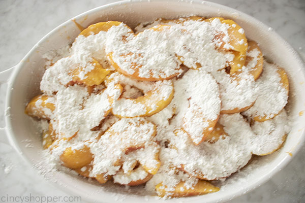 Adding cornstarch to fresh peaches