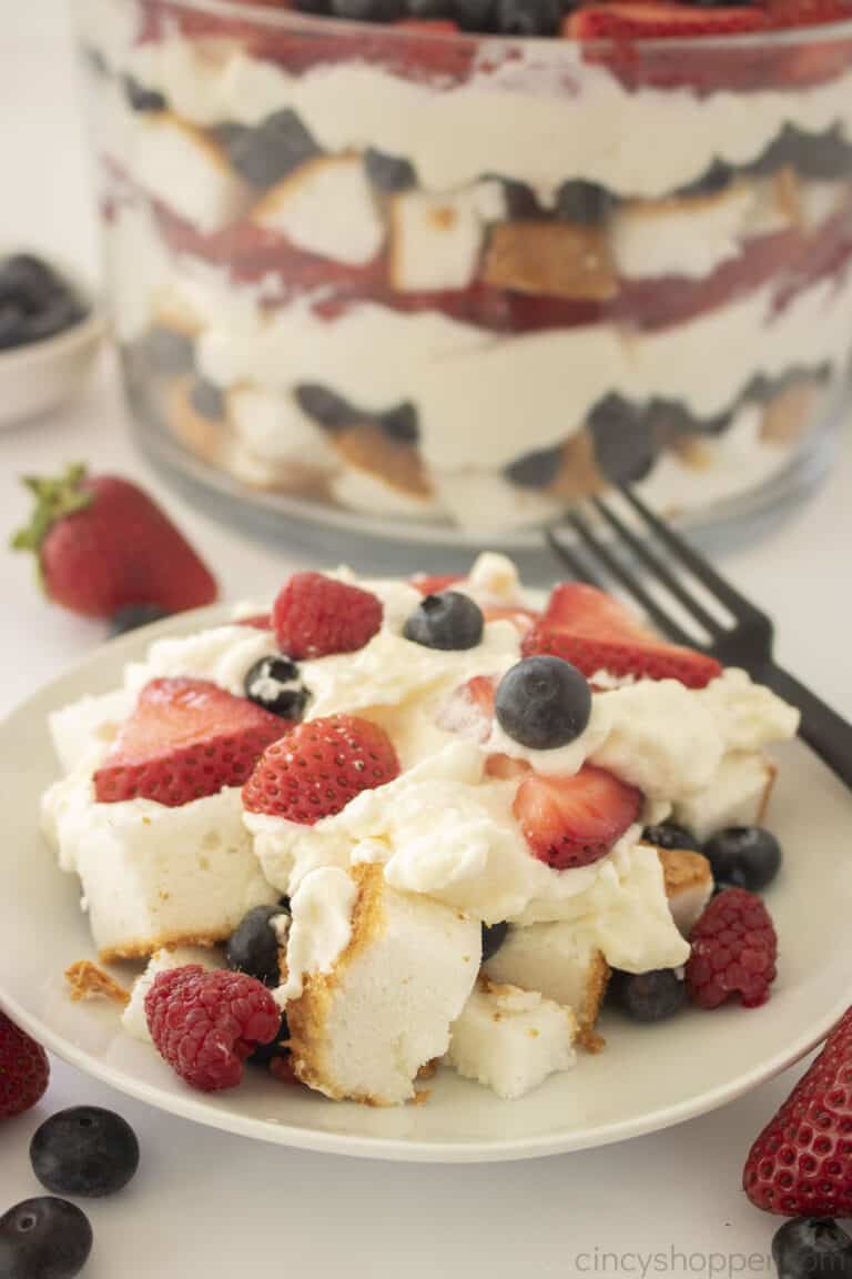 Berry Trifle - CincyShopper