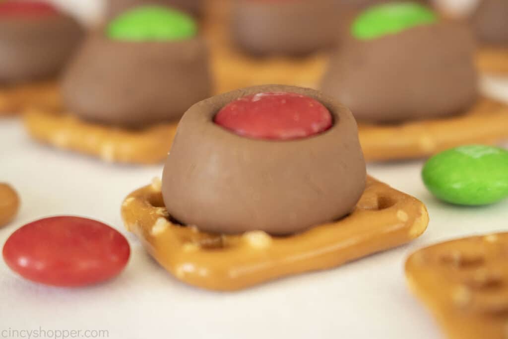 Pretzel Hershey Kiss M&M
