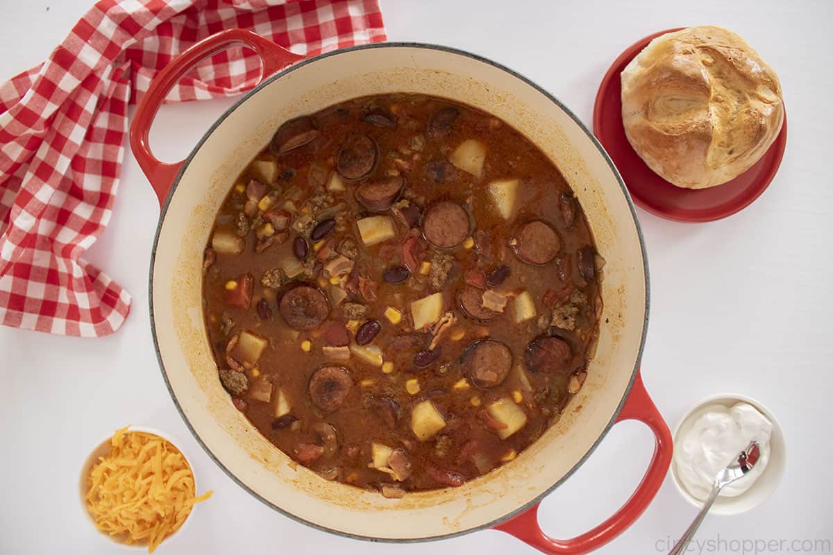 Red pot with Texas Cowboy stew.