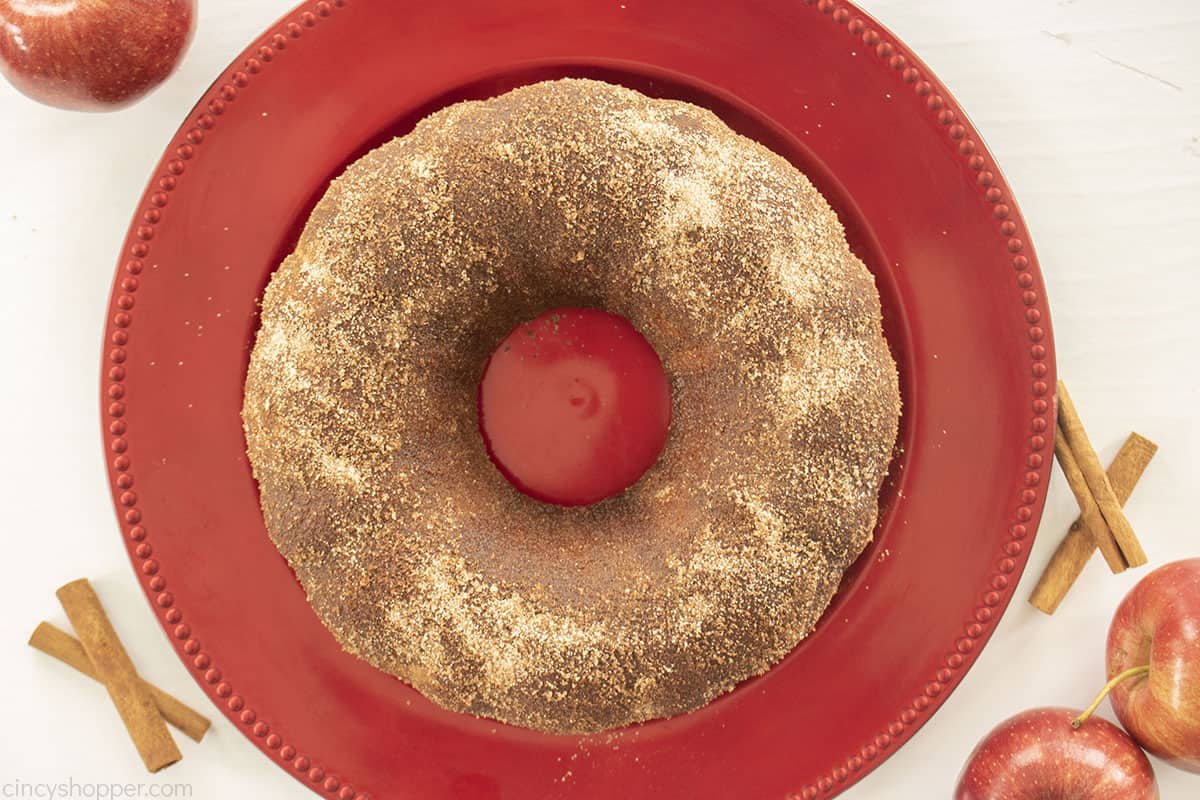 Apple Cider Bundt Cake on a red plate.