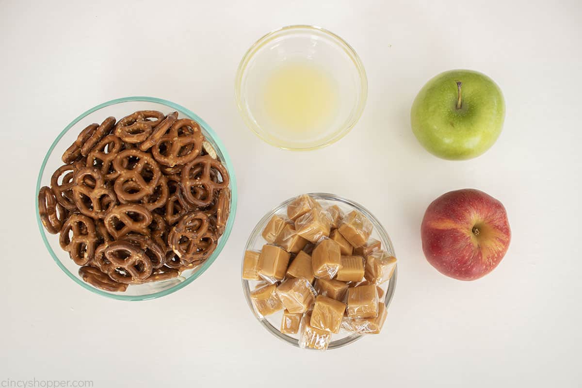 Pretzel Caramel Apple Bites ingredients.