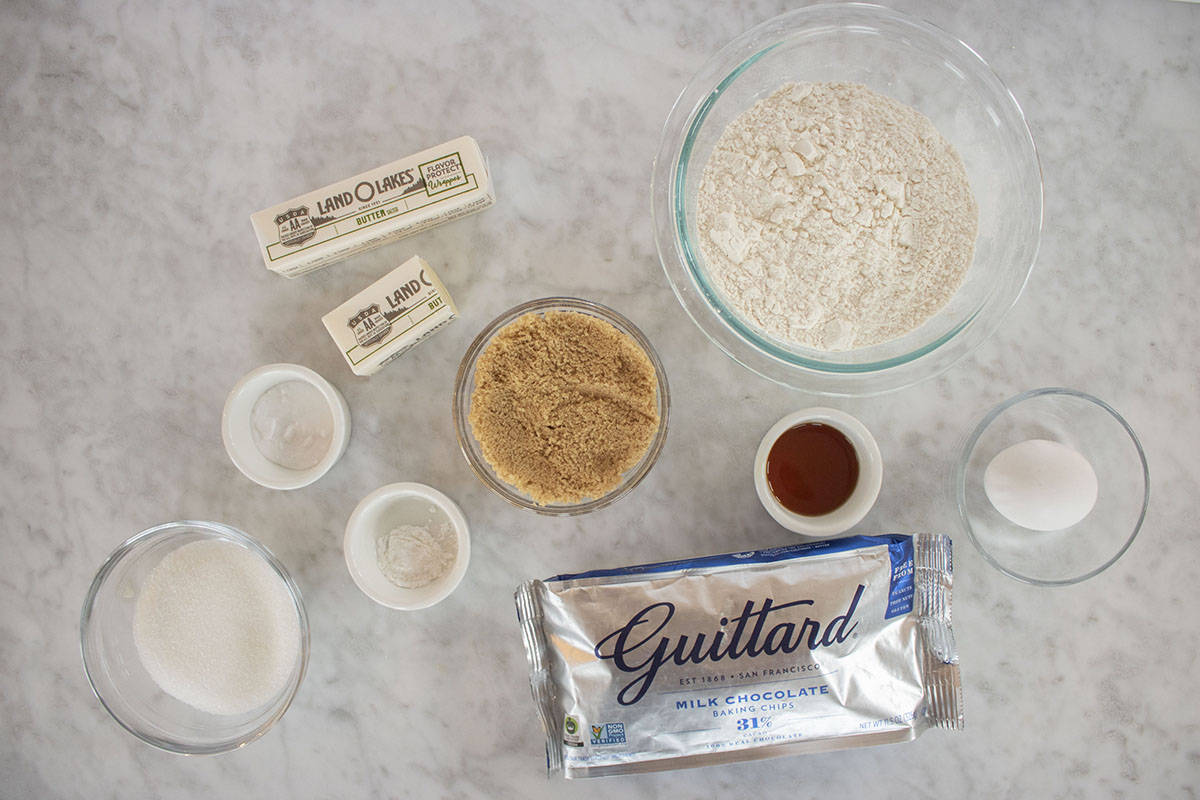 Crumbl Chocolate Chip Cookie Ingredients